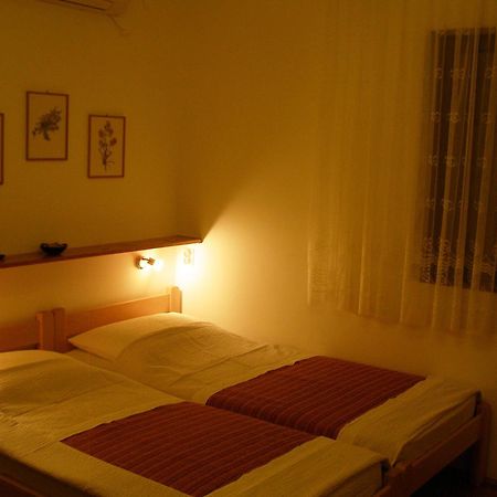 Apartments Dunoti 크르크 외부 사진