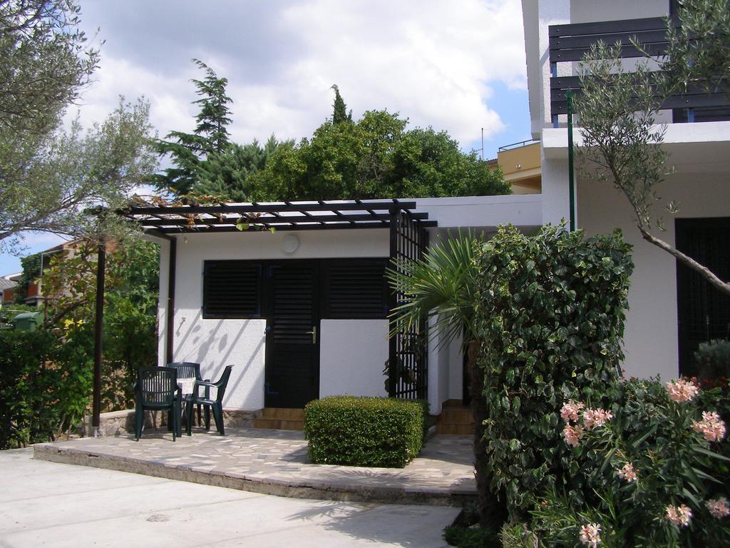 Apartments Dunoti 크르크 객실 사진