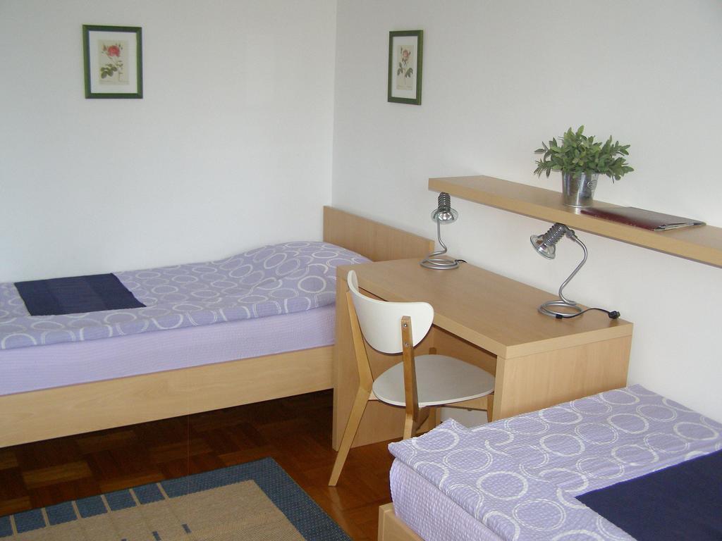 Apartments Dunoti 크르크 객실 사진